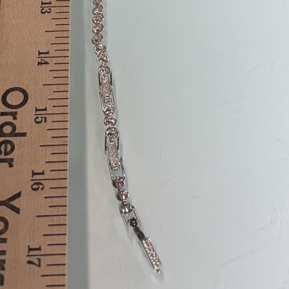 Swarovski Bezel-Set Crystal Tennis Necklace Signed Clasp 16” - Picture 11 of 13